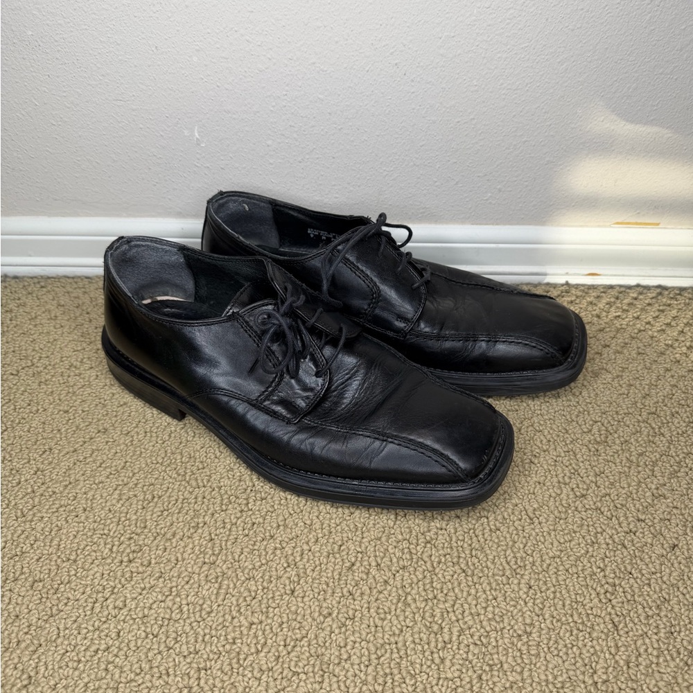 Alfani Leather Black Square Toe Dress Shoes (Men’s Size 9)